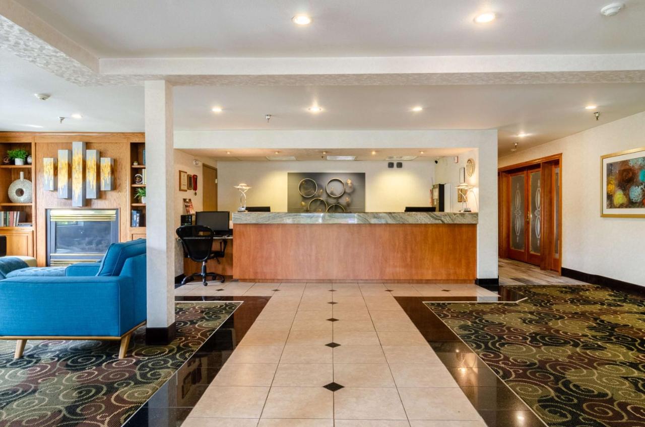 GuestHouse Inn & Suites Poulsbo — photo 10
