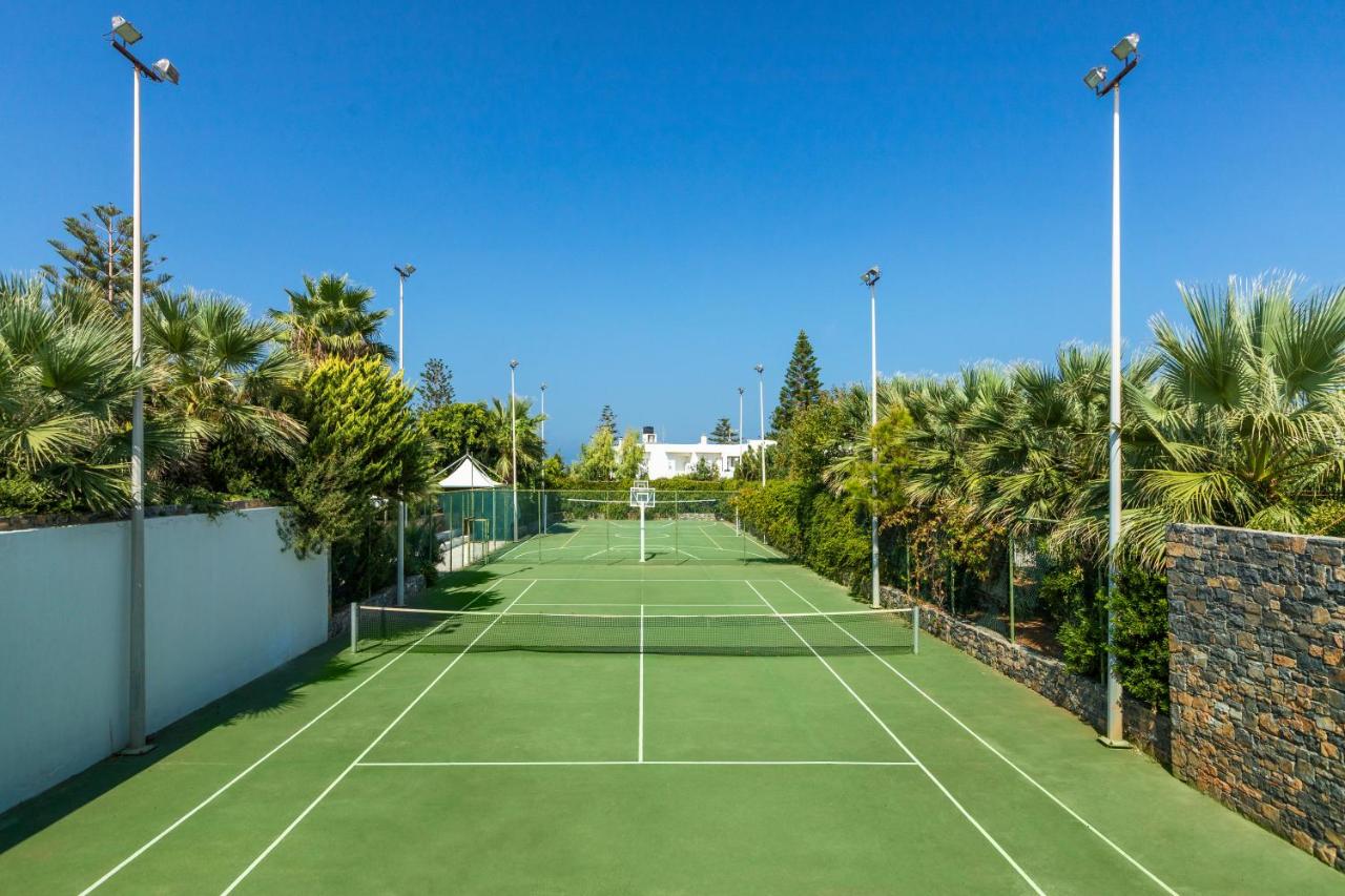 Tennis court: The Island Hotel - Adults Only -