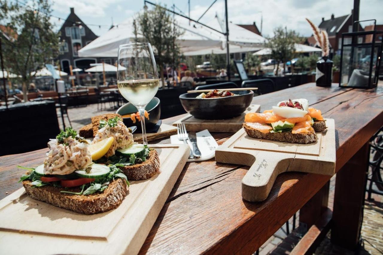 Harbour Suites Boutique Hotel - 4