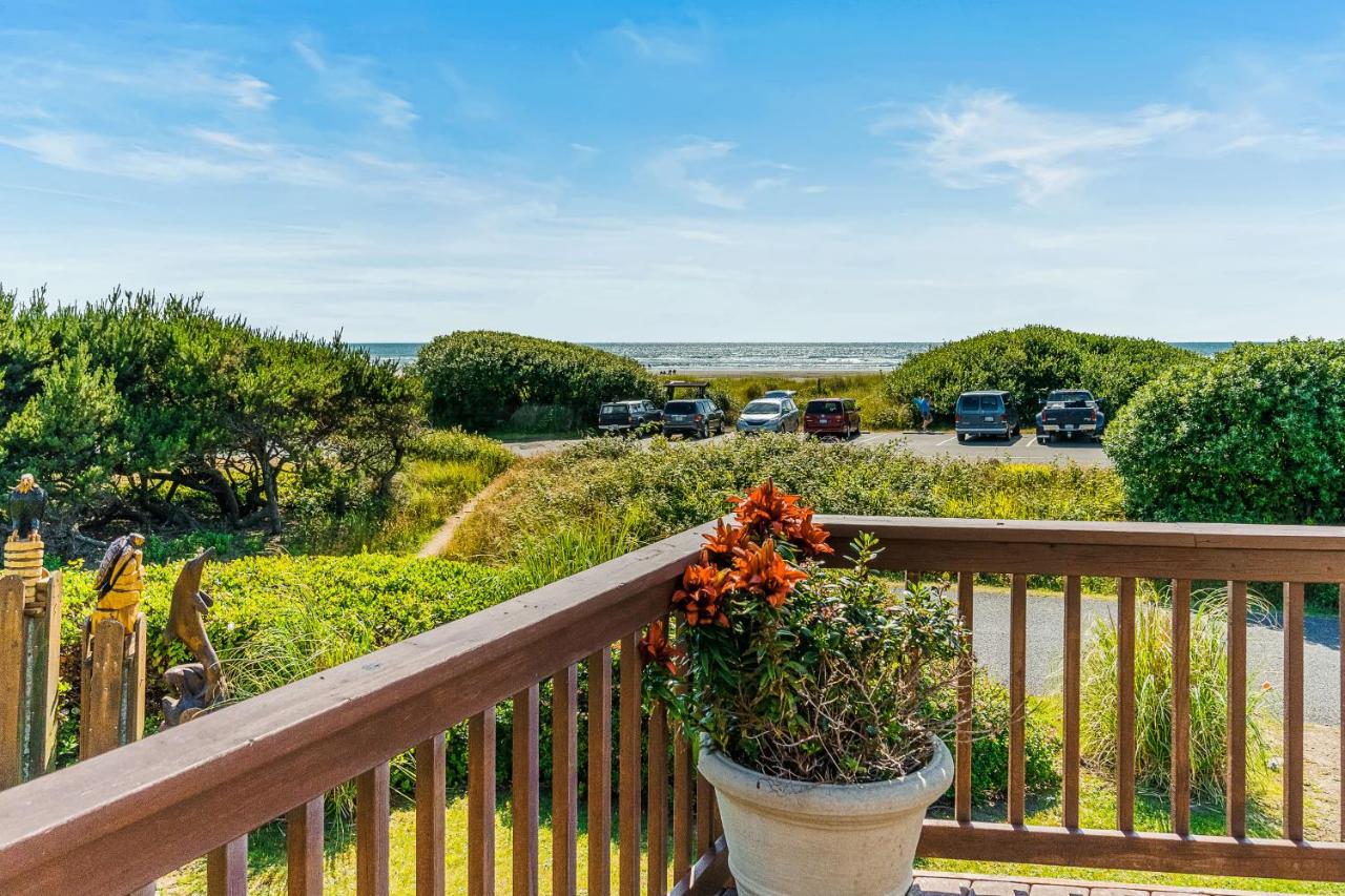 Sunset Beach Cottage — photo 14