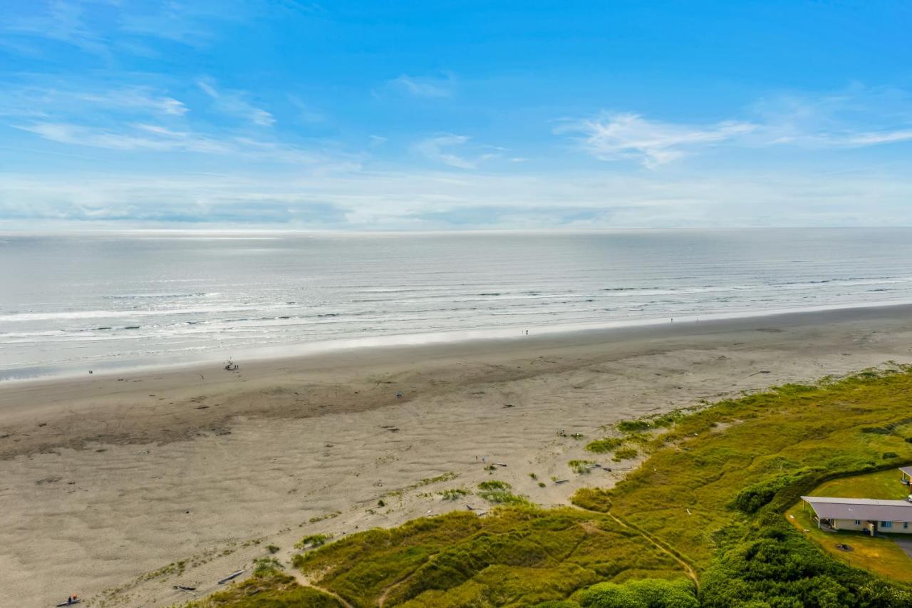 Sunset Beach Cottage — photo 23