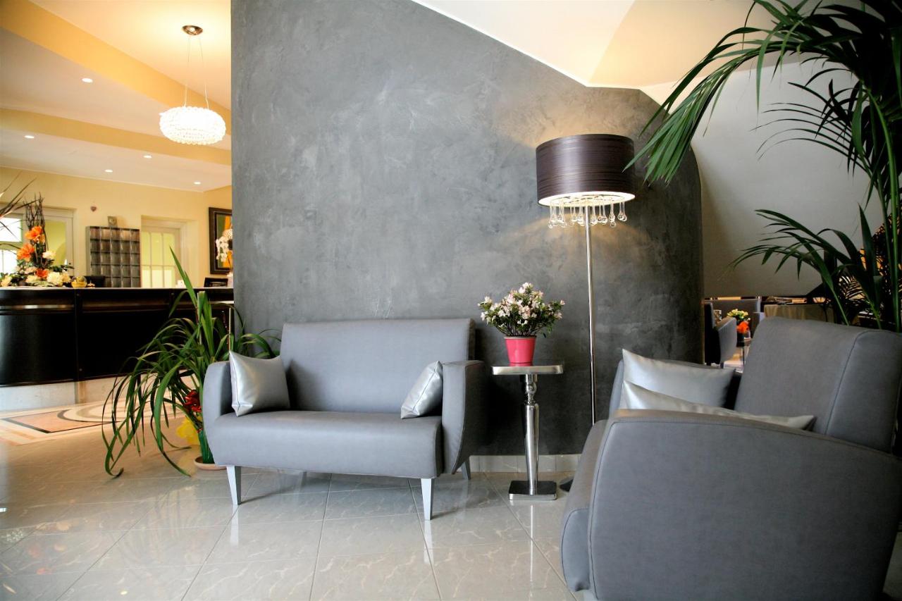 Hotel Villa Cinzia photo