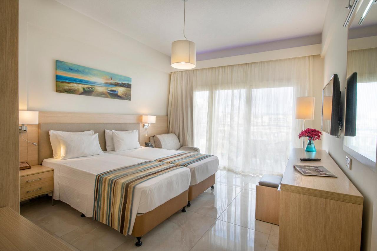 Pernera Beach Hotel photo