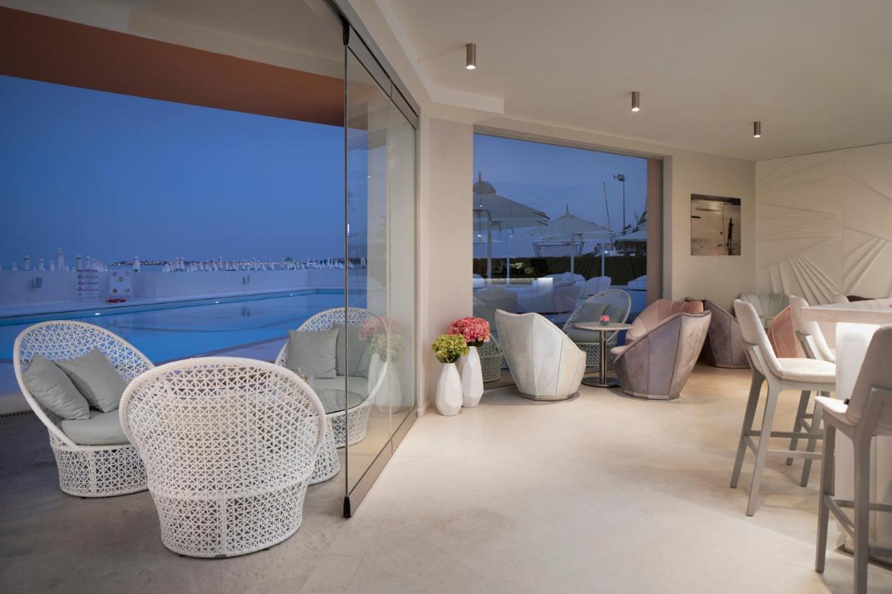Hotel Residence Dune - Free Beach Access photo