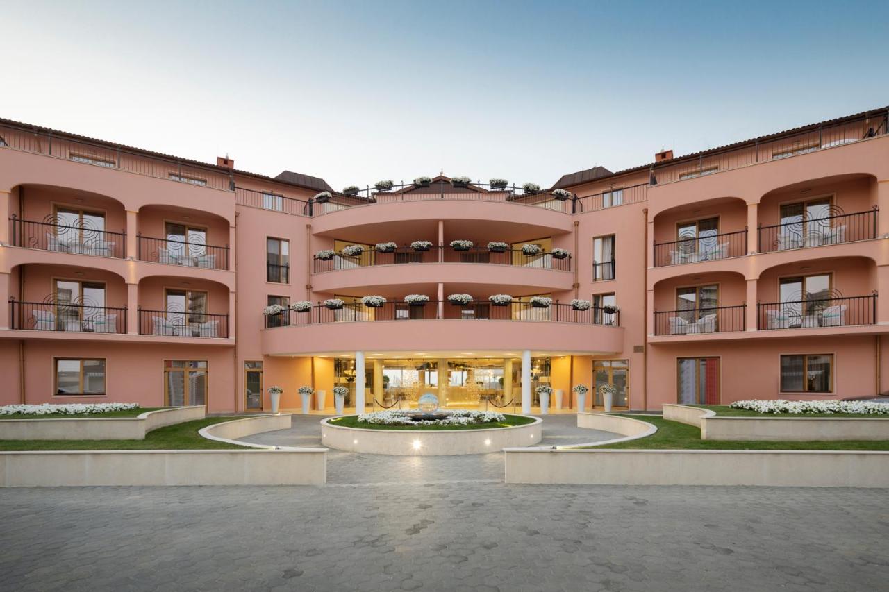 Hotel Residence Dune - Free Beach Access photo