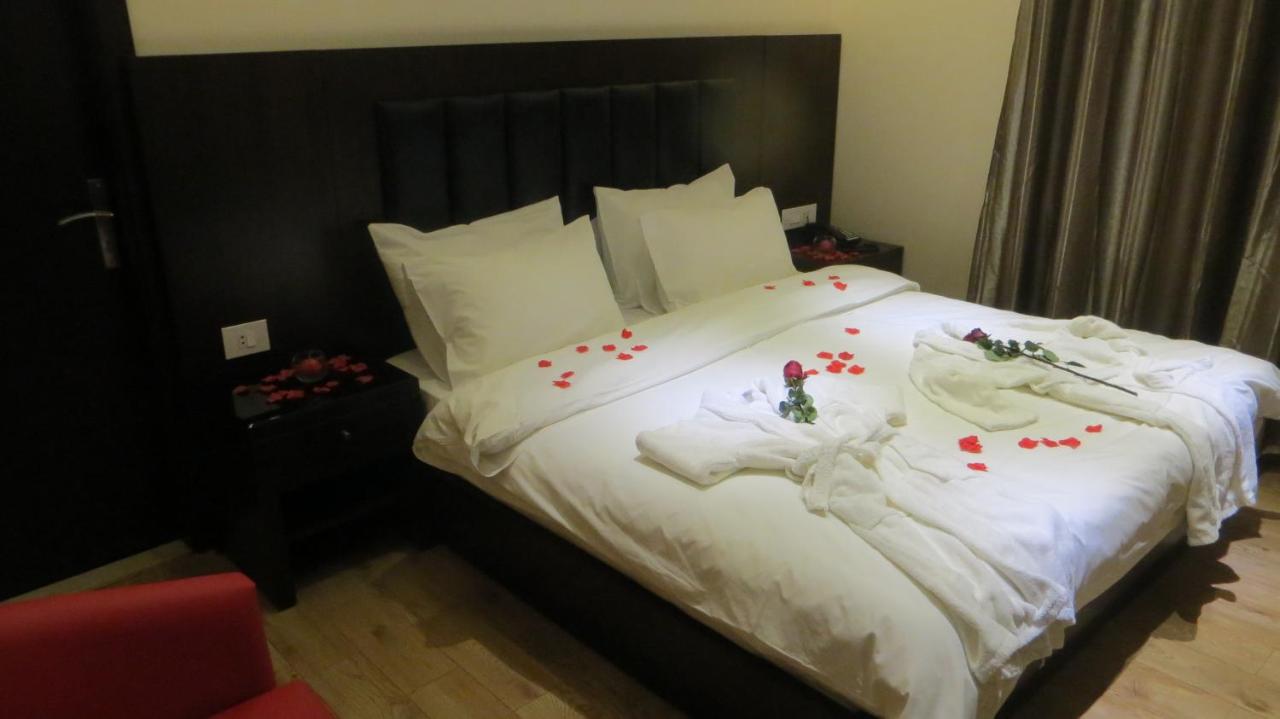 Jounieh Suites Boutique Hotel photo