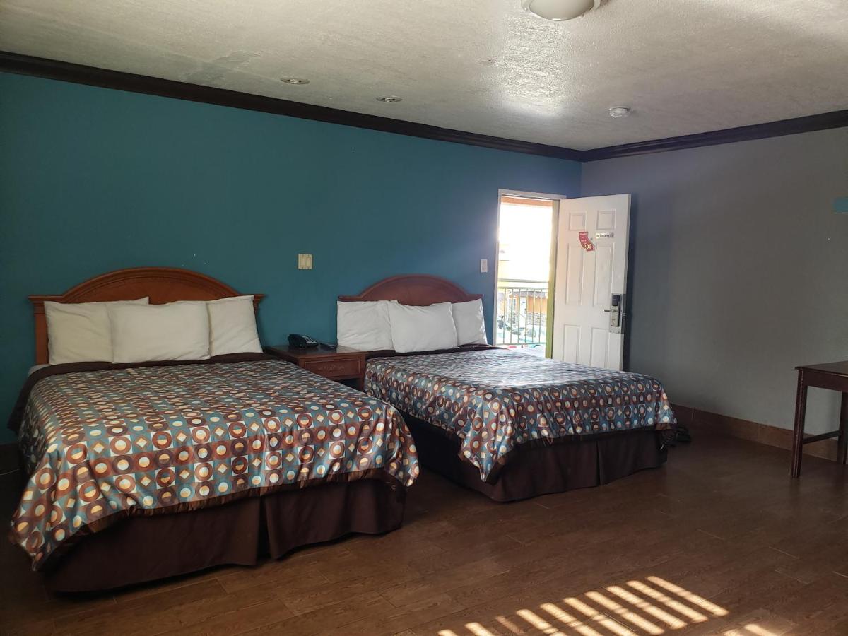 Eagle Inn Motel — photo 18
