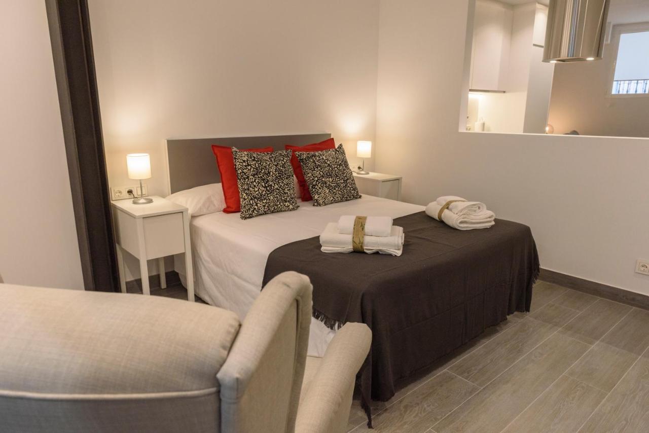 Apartment Suncity Lesseps Deluxe, Málaga, Spain - Booking.com