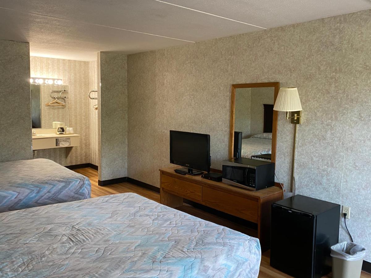 Riverfront Lodge Burkesville — photo 9