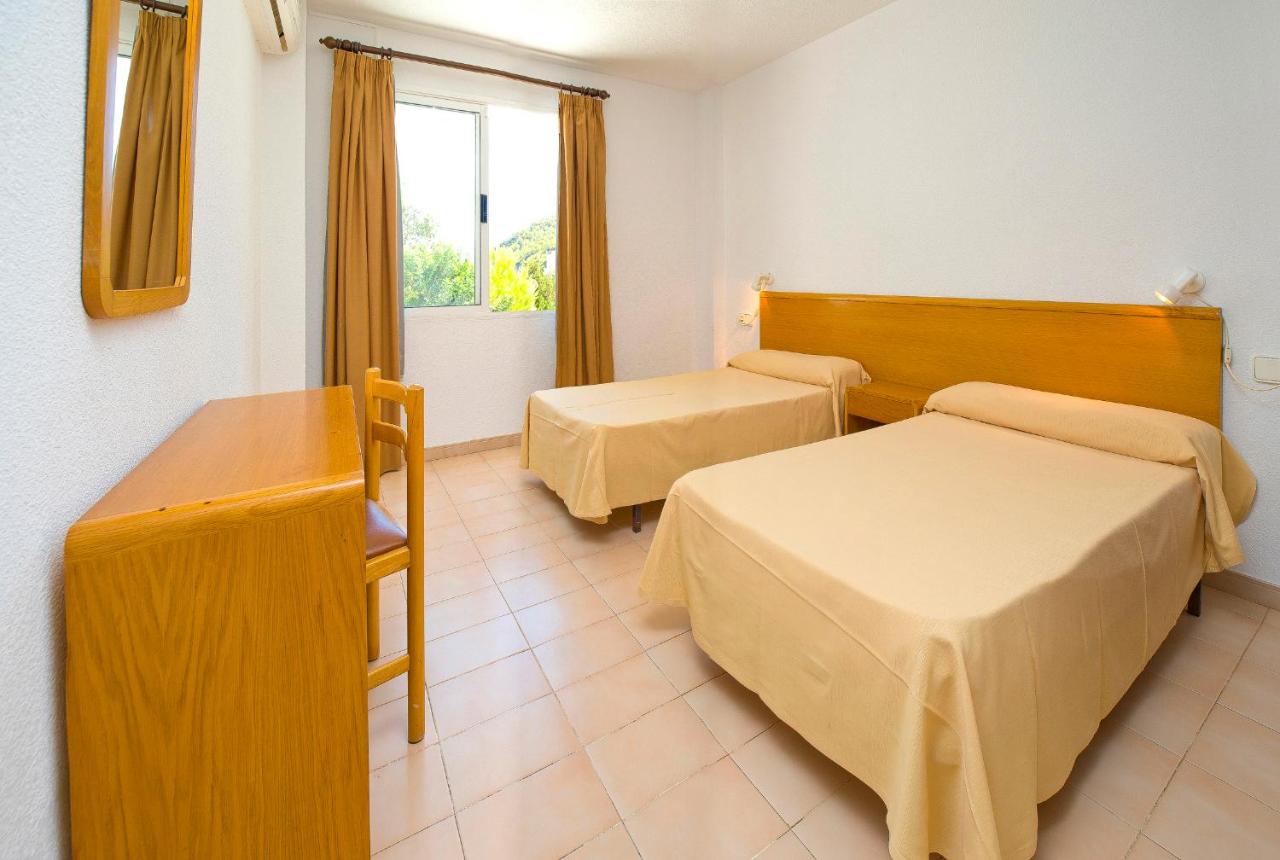 Apartamentos Cala LLonga Playa, Cala Llonga – Bijgewerkte ...