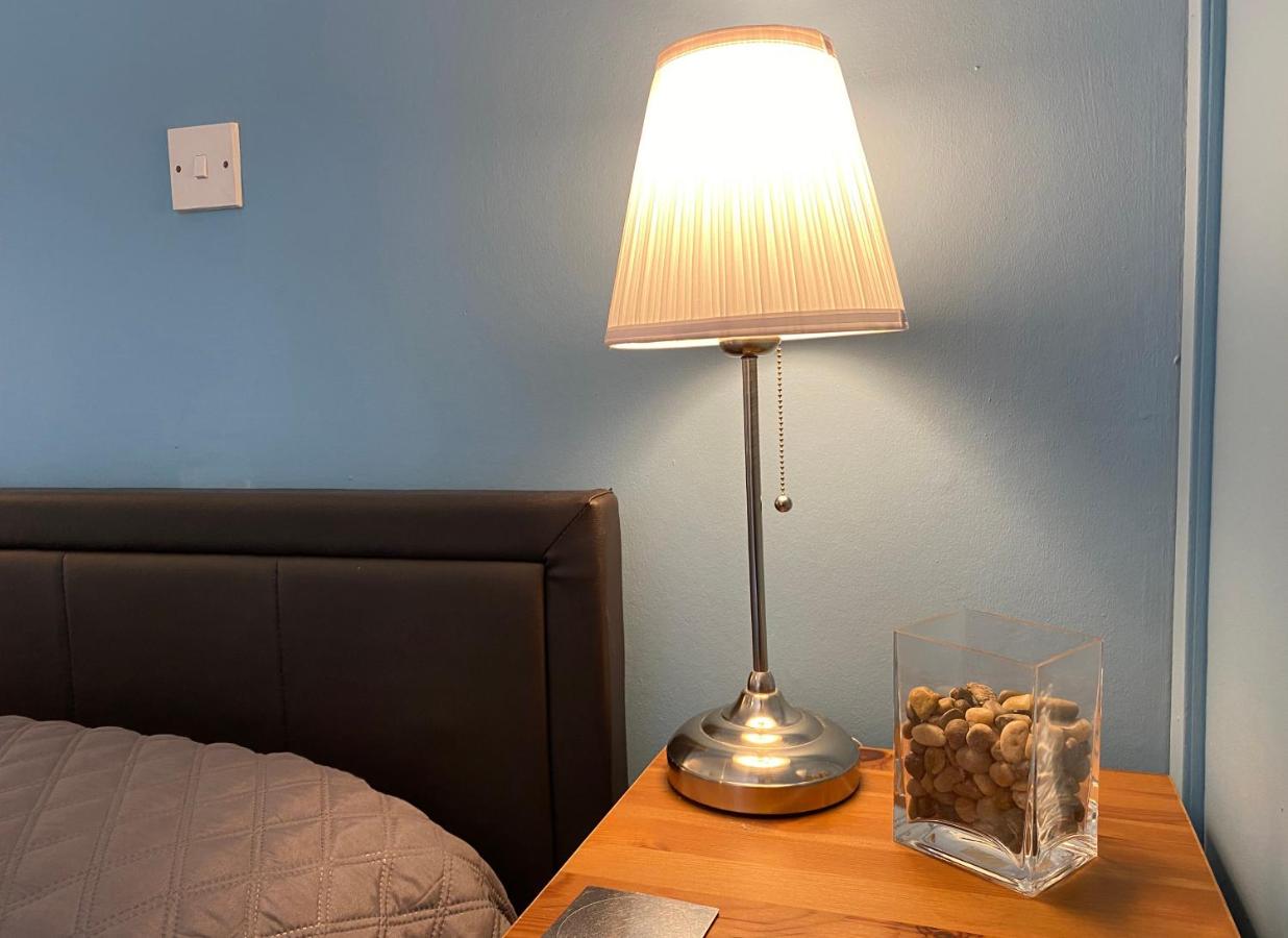 Amberley House Self-catering Holiday Let - Laterooms