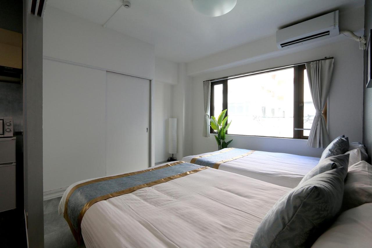 EG31 Elizabeth Garden - 2