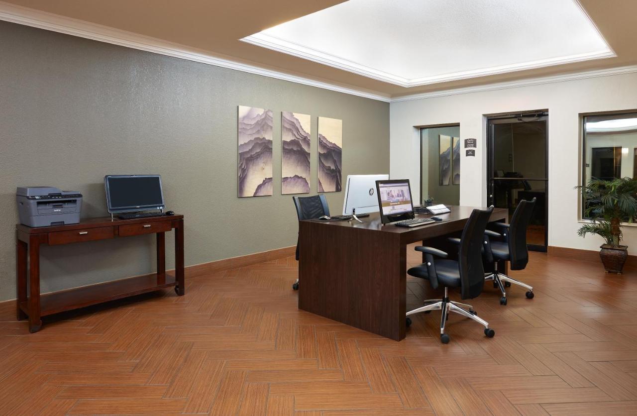 Greenland Suites — photo 16