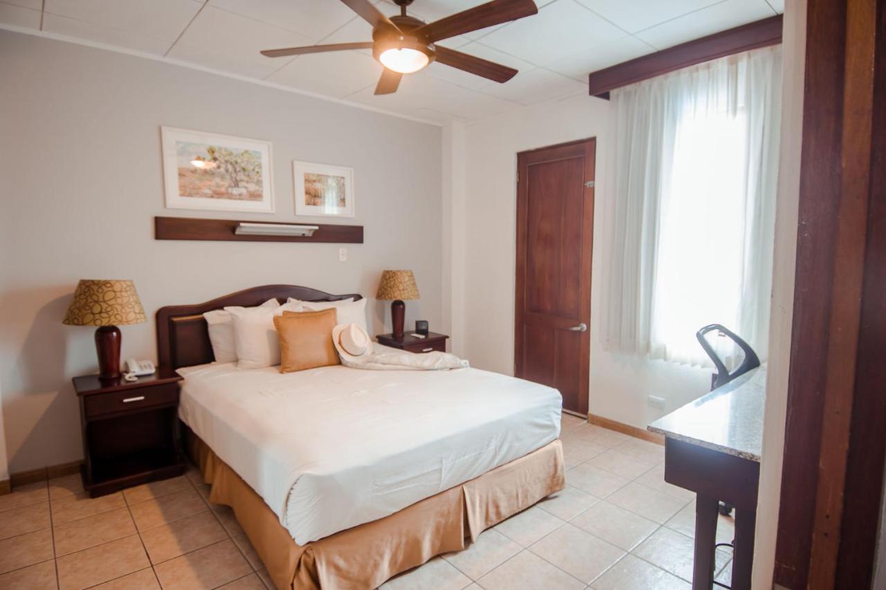 La Sabana Hotel Suites Apartments photo