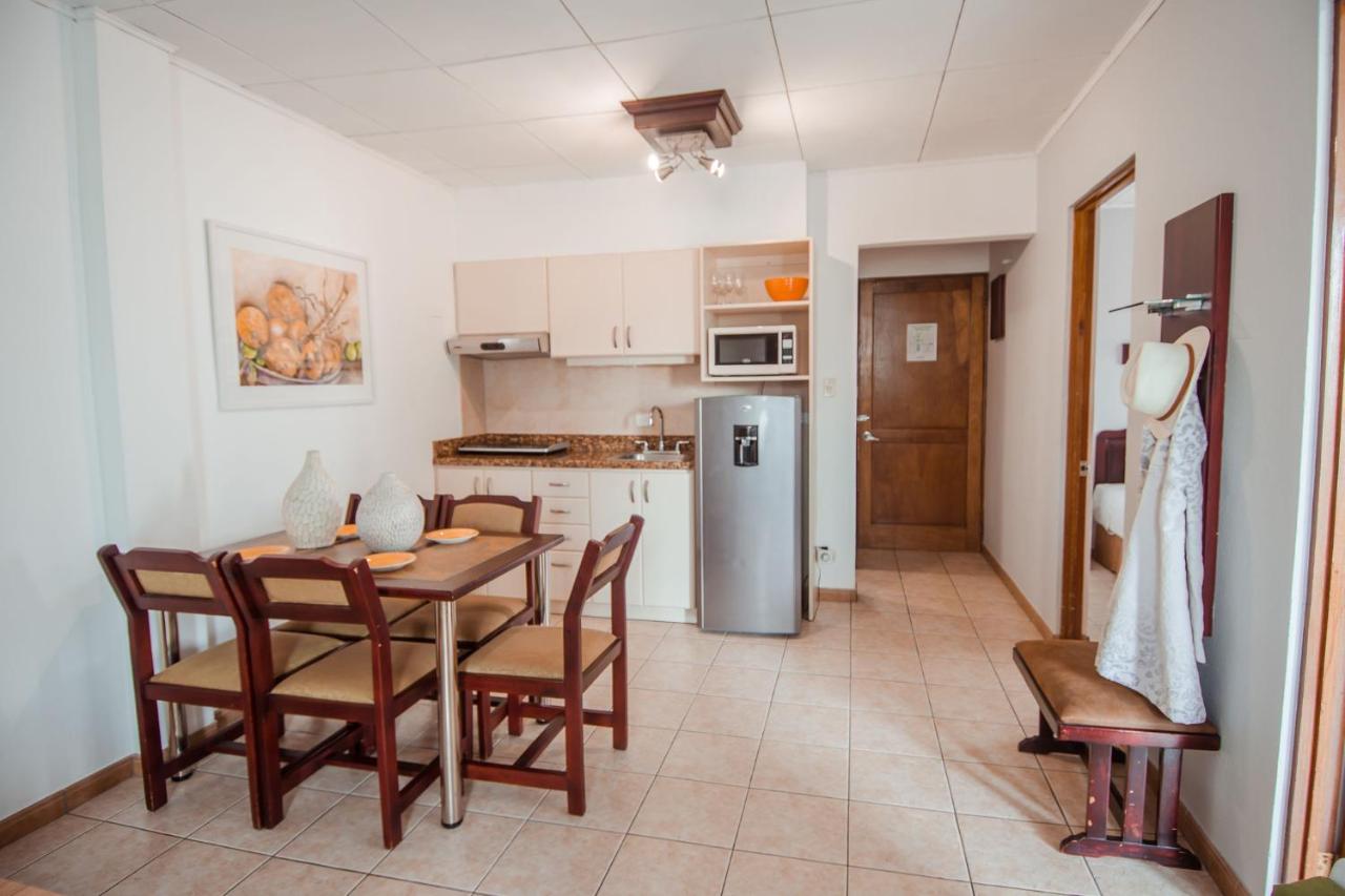 La Sabana Hotel Suites Apartments photo