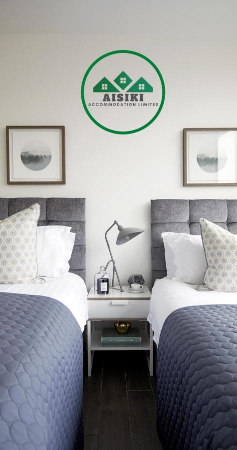 Aisiki Living at Upton Rd, Multiple 1, 2, or 3 Bedroom Apartments, King or Twin beds with FREE WIFI and FREE PARKING photo
