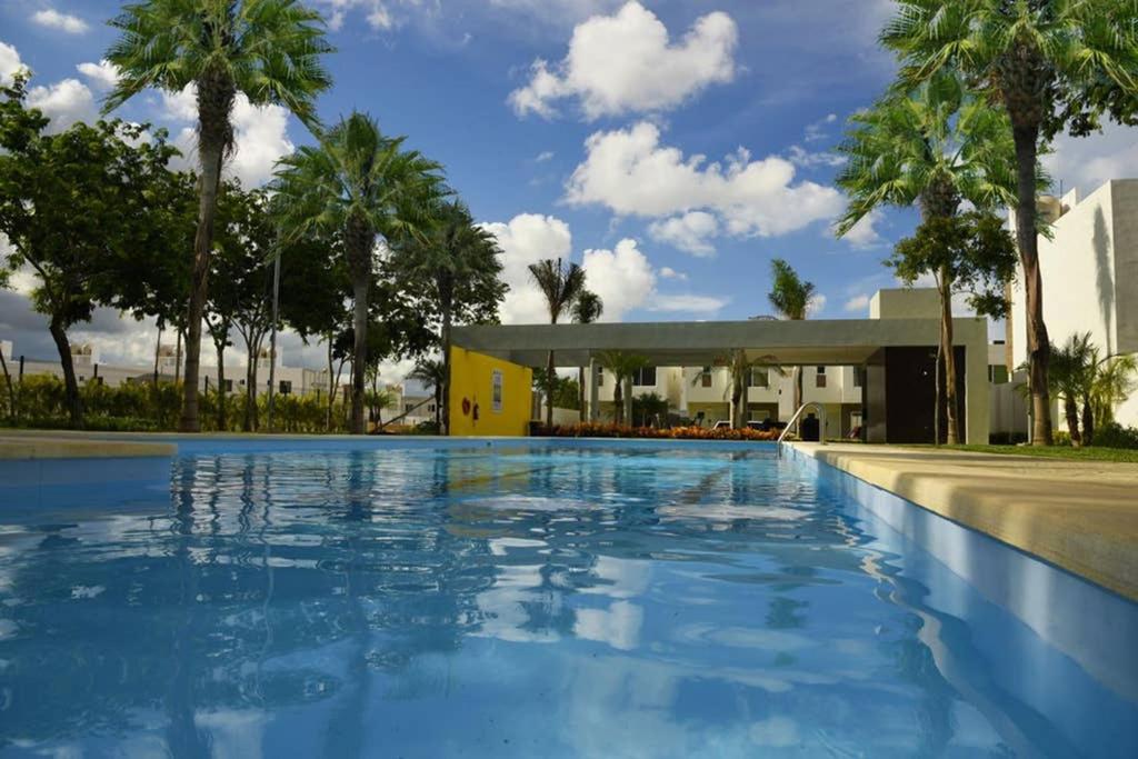 Casa nueva con 3 recamaras y a un lado de alberca - 3