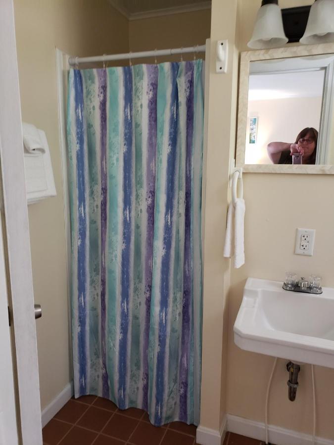 Blue Ridge Motel — photo 21