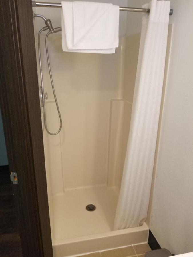 Best Lynnwood Inn — photo 17