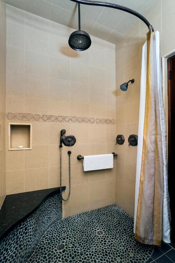 Pantai Inn — photo 17