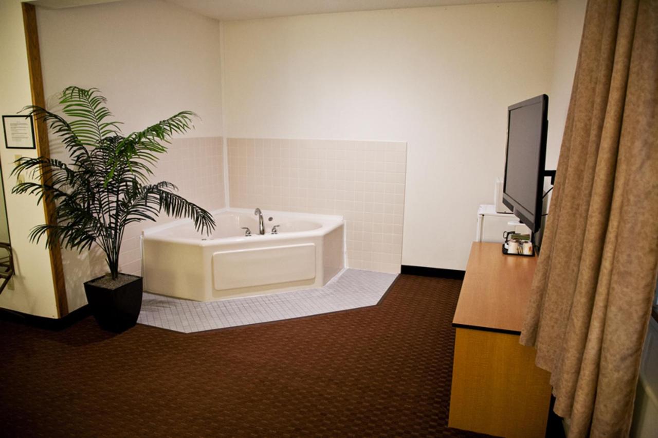 A-Ford-O Motel — photo 3