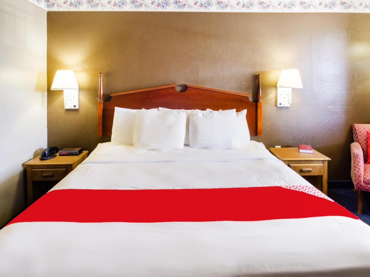 Oyo Hotel Osage Beach By Lake Of The Ozarks Osage Beach Updated 2021 Prices