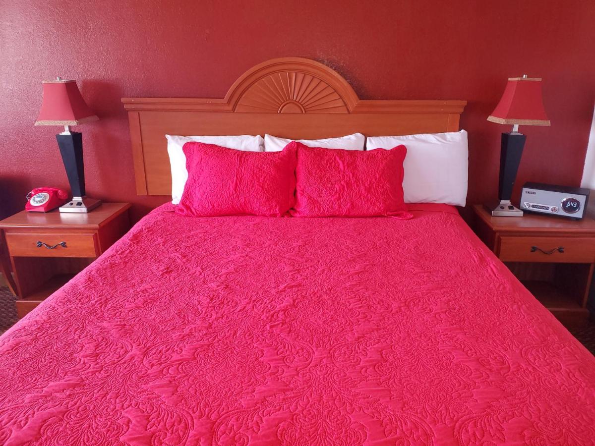 Americana Inn Motel — photo 13