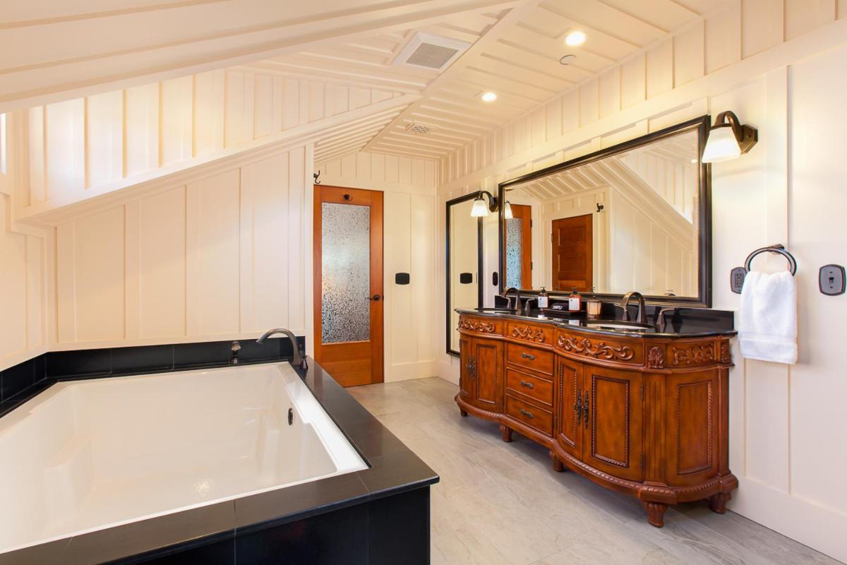 Noyo Harbor Inn — photo 2