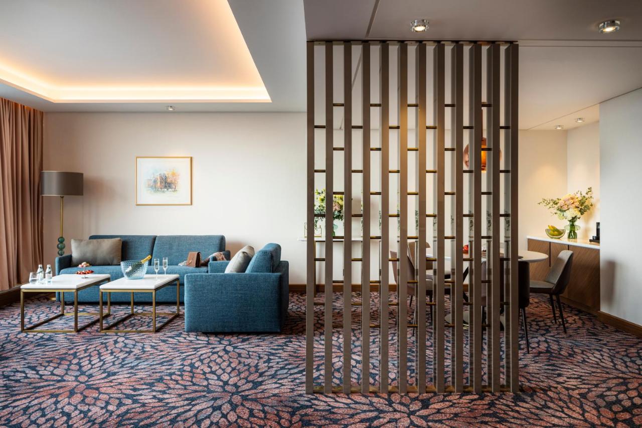 Grand Hotel Millennium Sofia photo