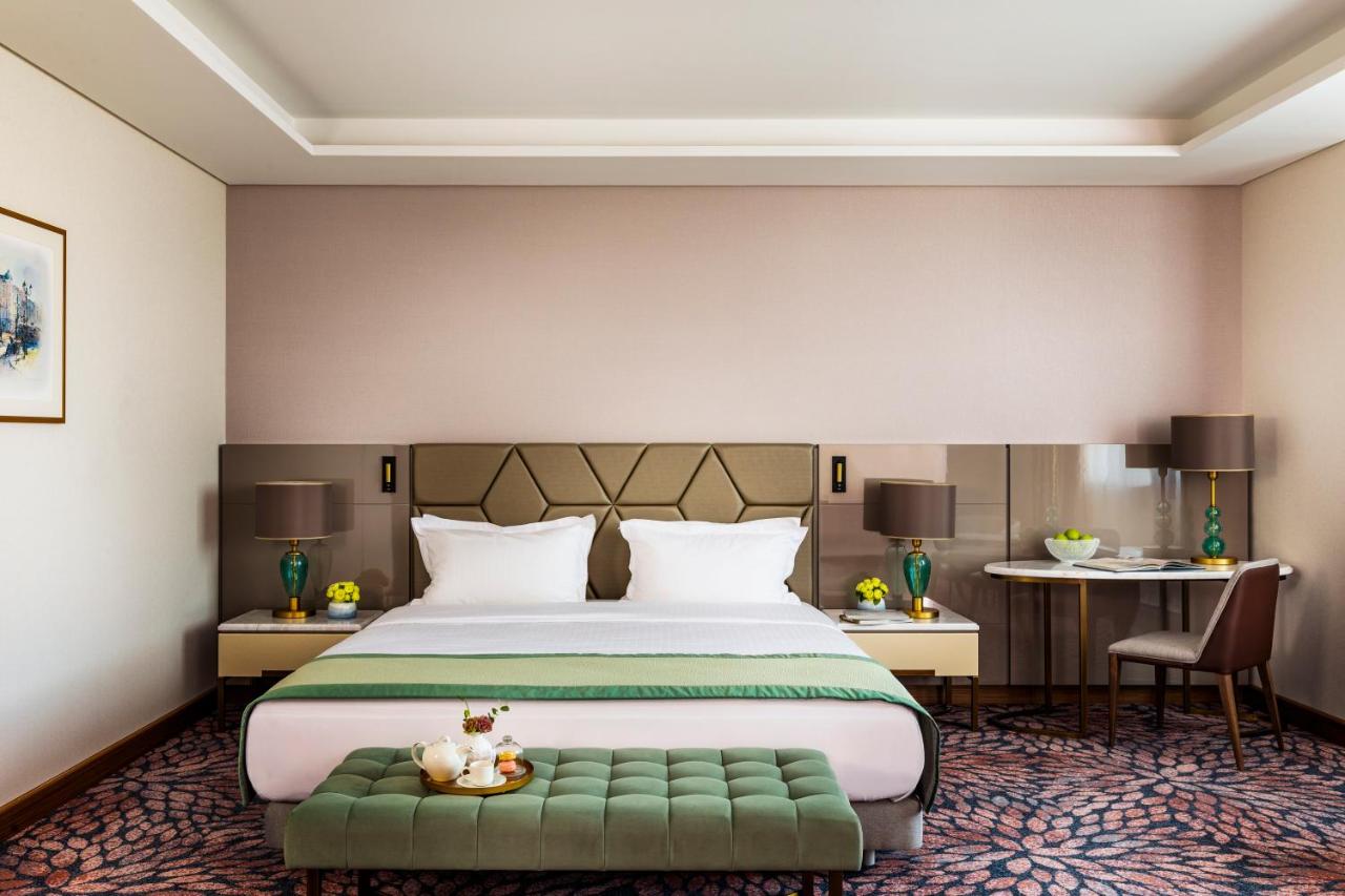 Grand Hotel Millennium Sofia photo