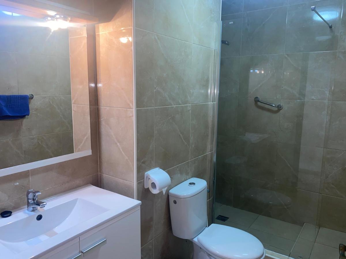 Apartment Victoria Court 1, Los Cristianos, Spain - Booking.com