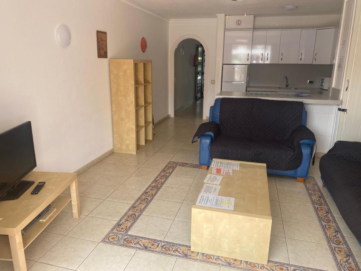 Apartment Victoria Court 1, Los Cristianos, Spain - Booking.com