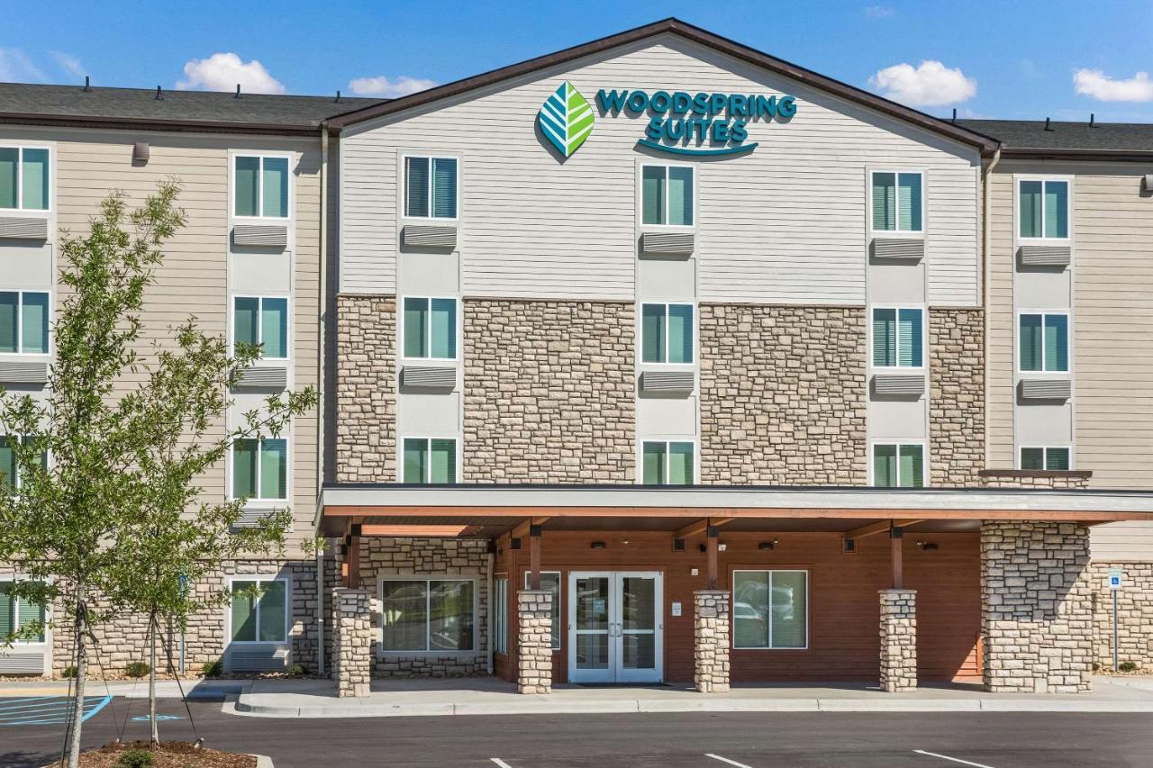 Image: WoodSpring Suites Greenville Haywood Mall