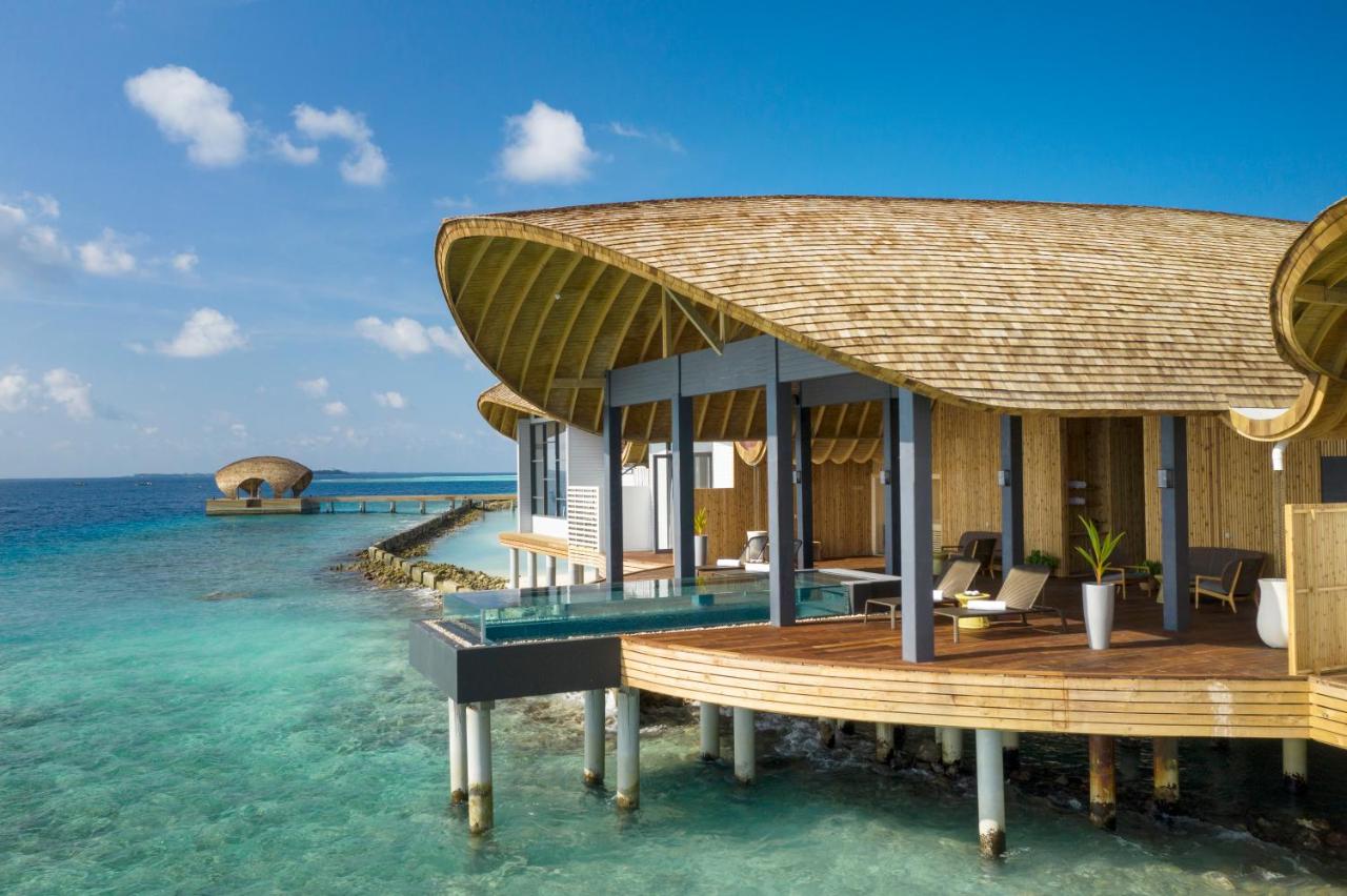 Spa hotel: Outrigger Maldives Maafushivaru Resort