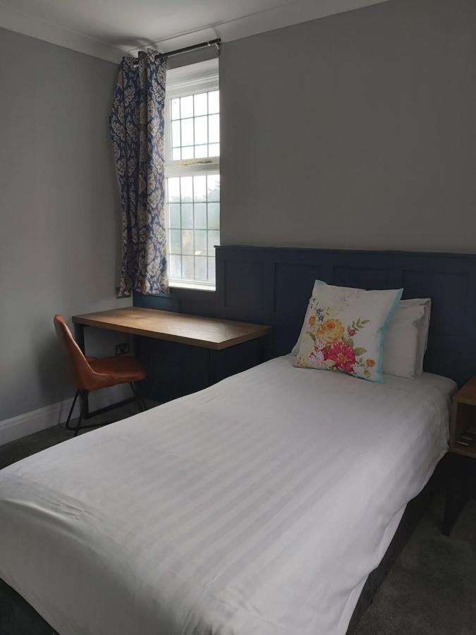 Superior Single Room
