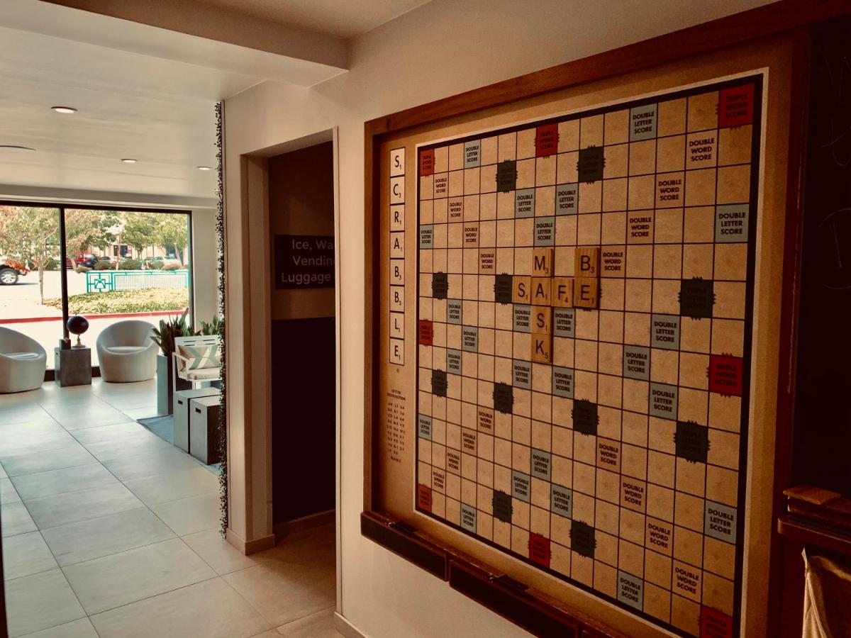 The Dylan Hotel at SFO — photo 23