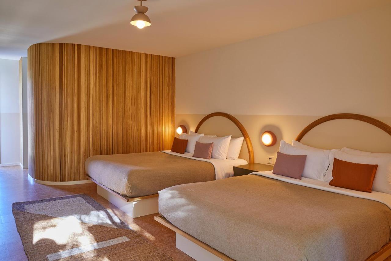 The Capri Hotel — photo 2