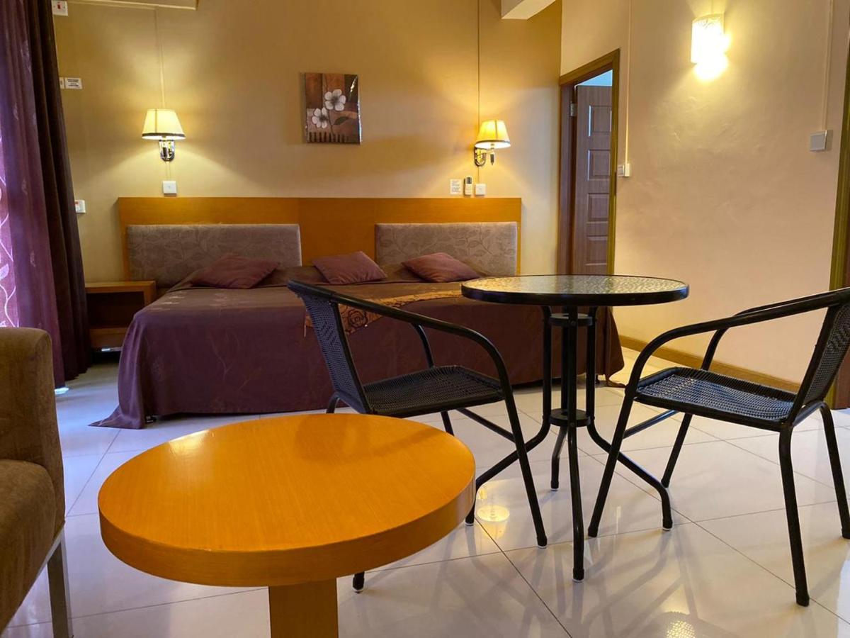 Monalysa St Honore Apartment & Studios Grand Bay - 5