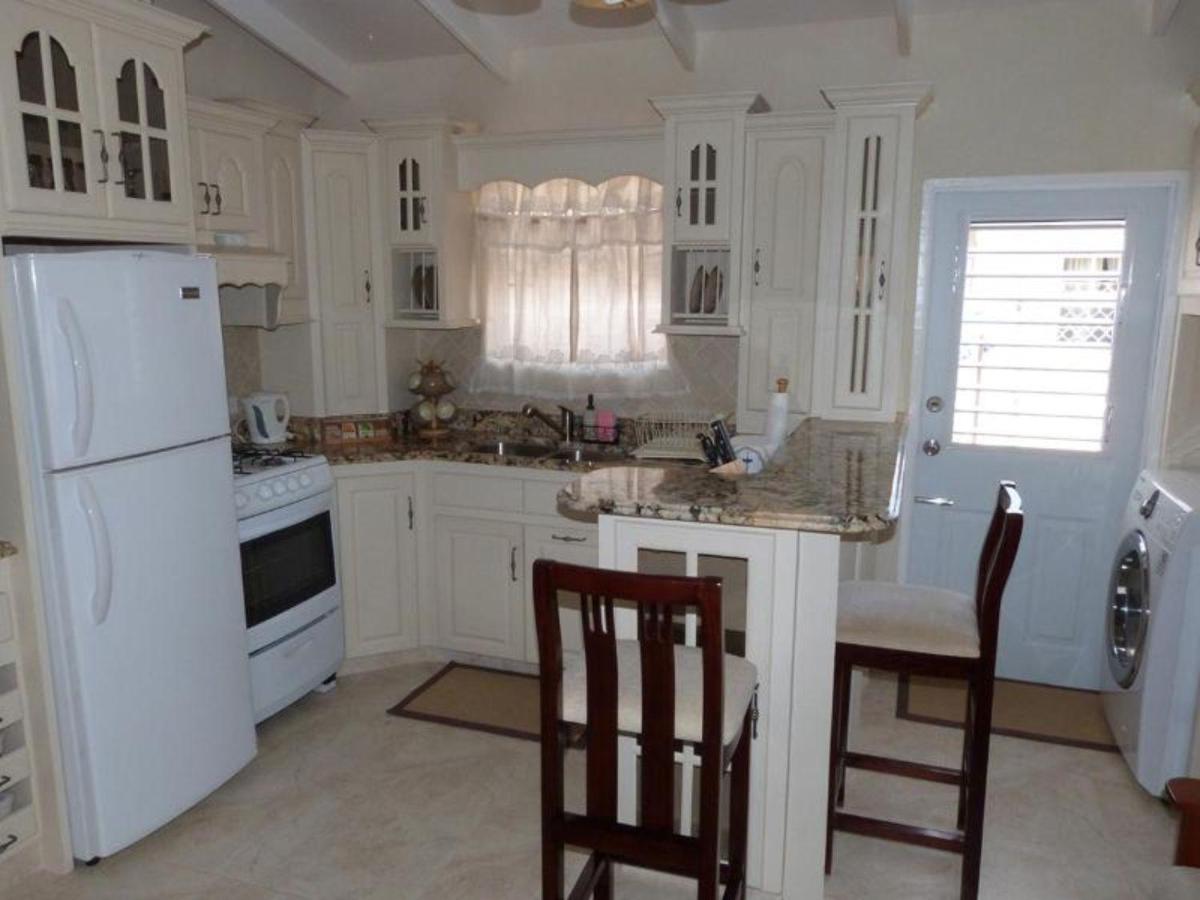 Hopeville Apartments static_photo