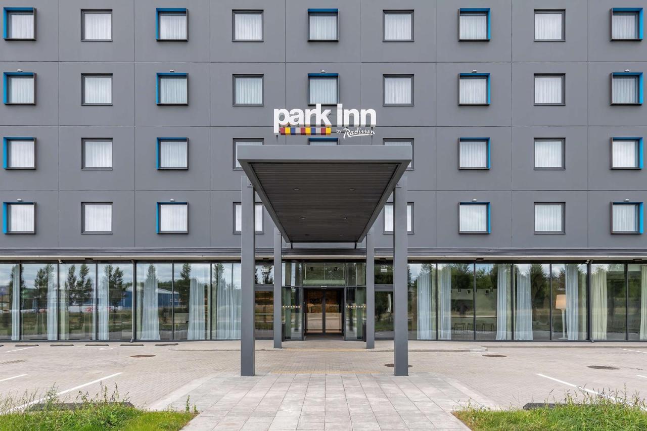 Фото Park Inn by Radisson Vilnius Airport Hotel & Conference Centre