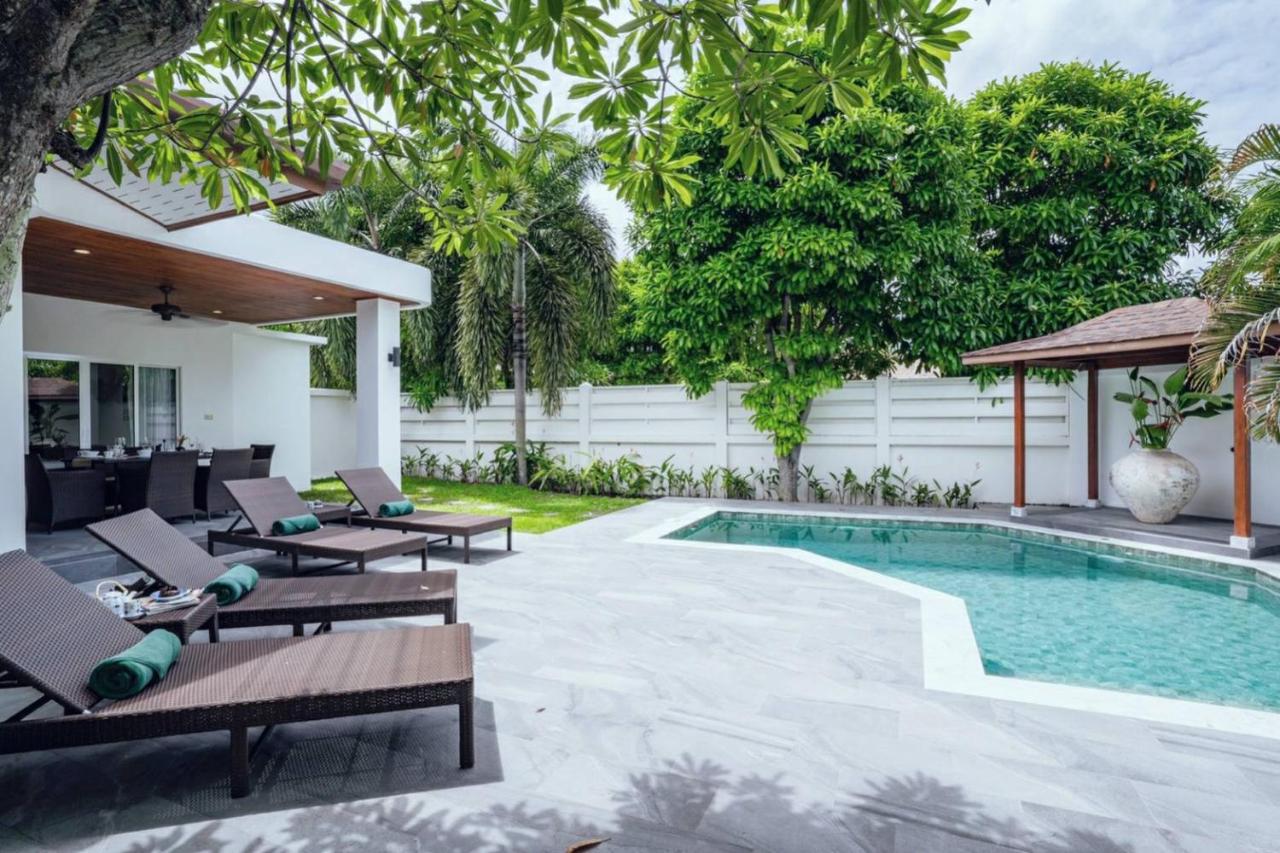 Tamarind Villa Phuket Rawai Beach Thailand Booking Com Tamarind Villa Phuket Rawai Beach Thailand Booking Com