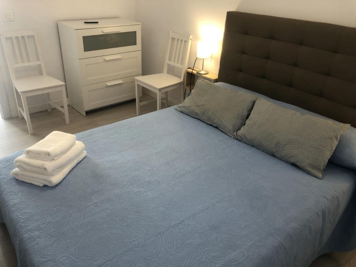 Apartment New Reina Street 8px 4bed 2 bath, Valencia, Spain ...