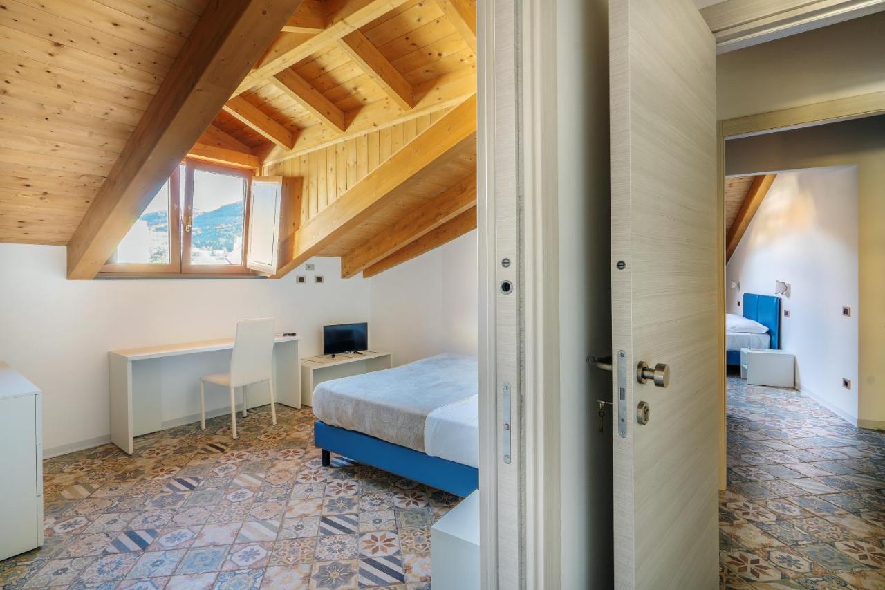 Don Giulio Luxury Home jacuzzi & pool photo