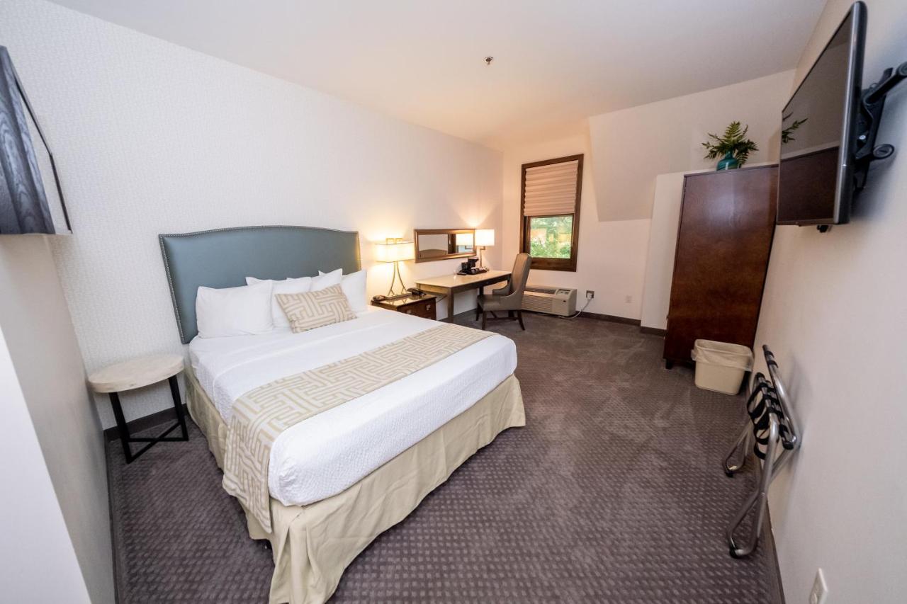 The Inn at Shattuck - St. Mary's — photo 14