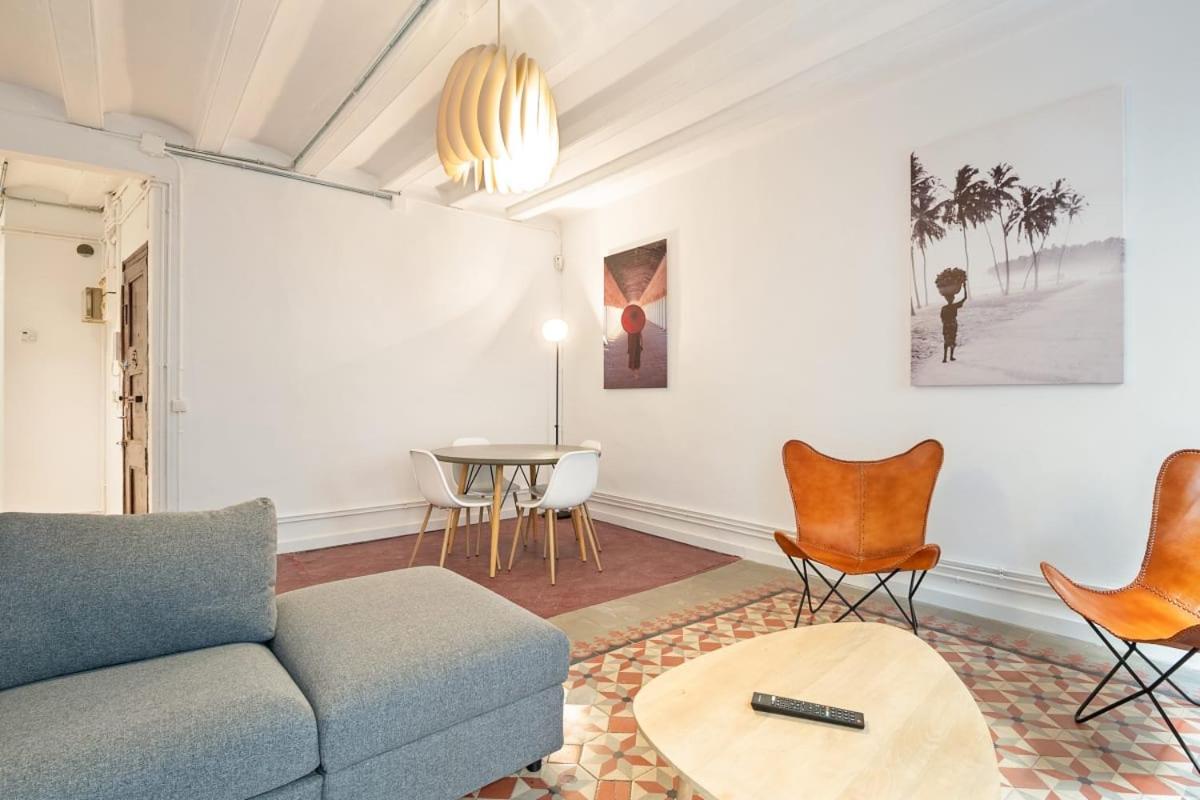 Bright & Modern 1 Bedroom Apartment in El Raval, Barcelona ...