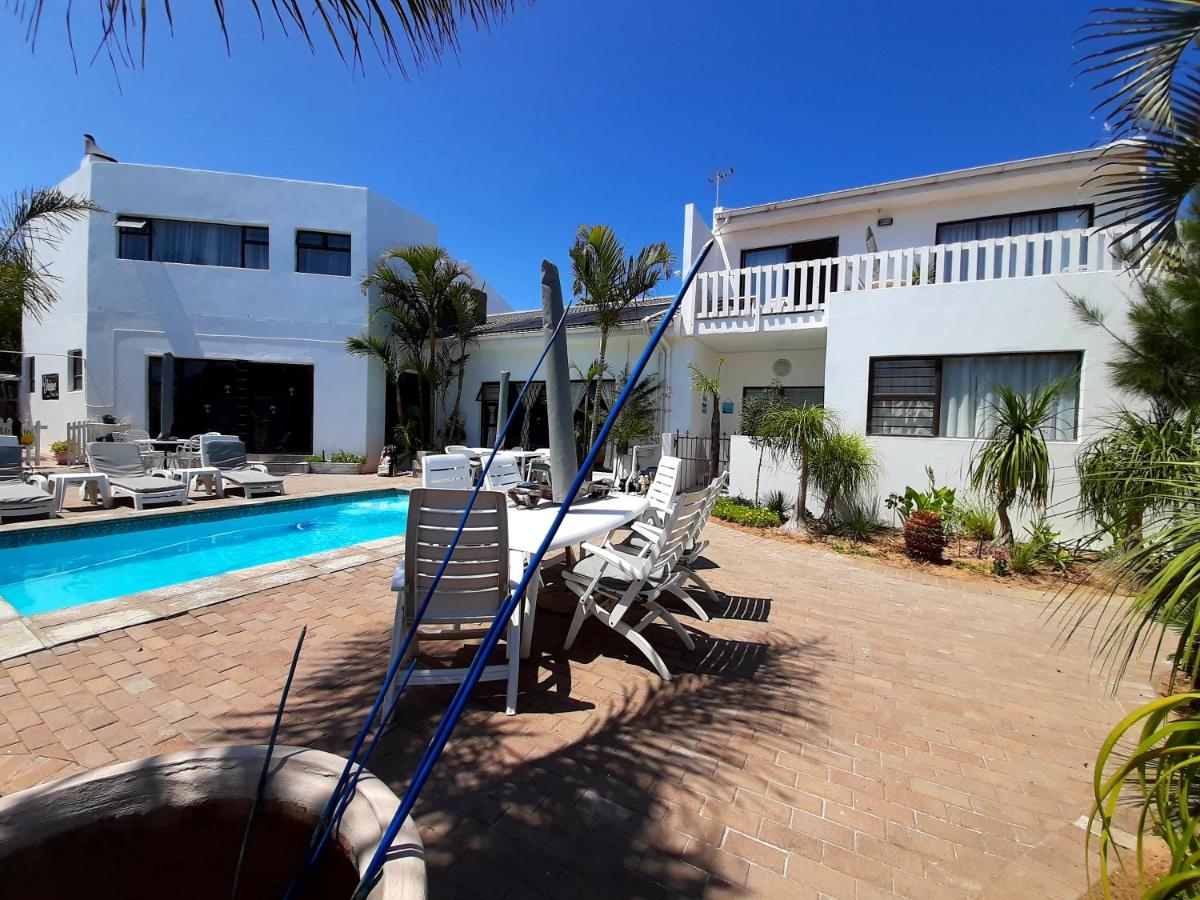 Au Plais De Langebaan at Palm Tree Villa