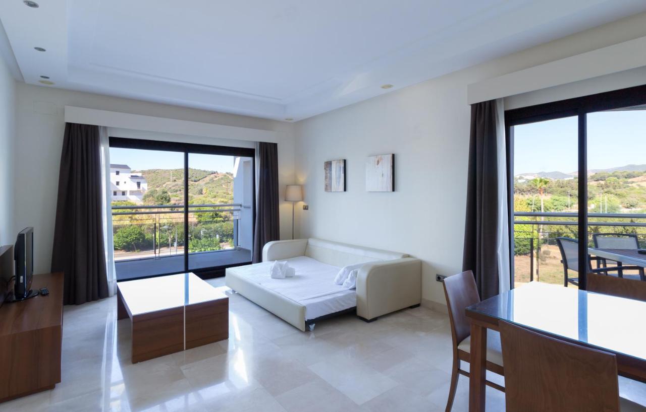 Apartamentos Estepona Resort (Spanje Estepona) - Booking.com
