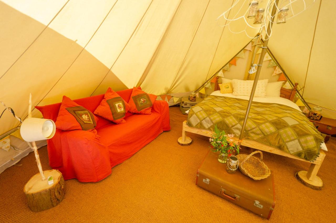The Botanical Bell Tent, Glengarriff – Updated 2022 Prices