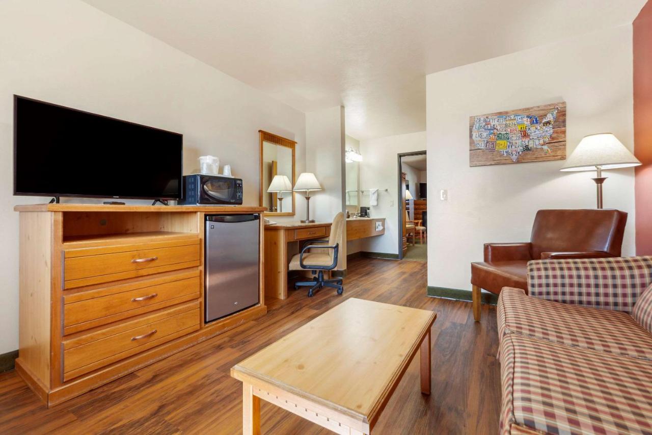 Harmony Inn & Suites — photo 15