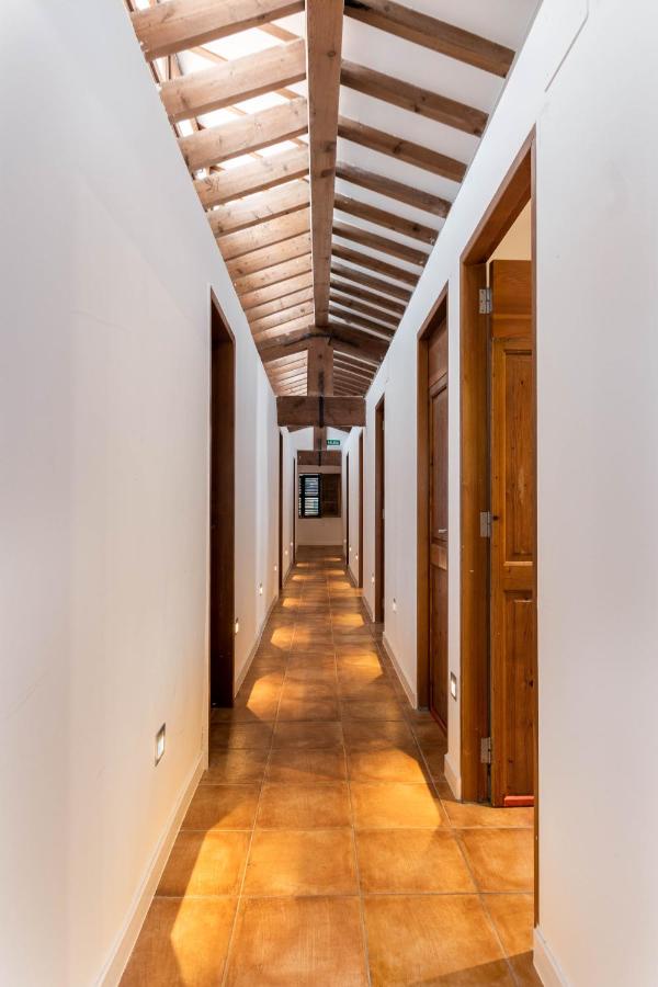 Urban Hostel Palma - Albergue Juvenil - Youth Hostel - 3